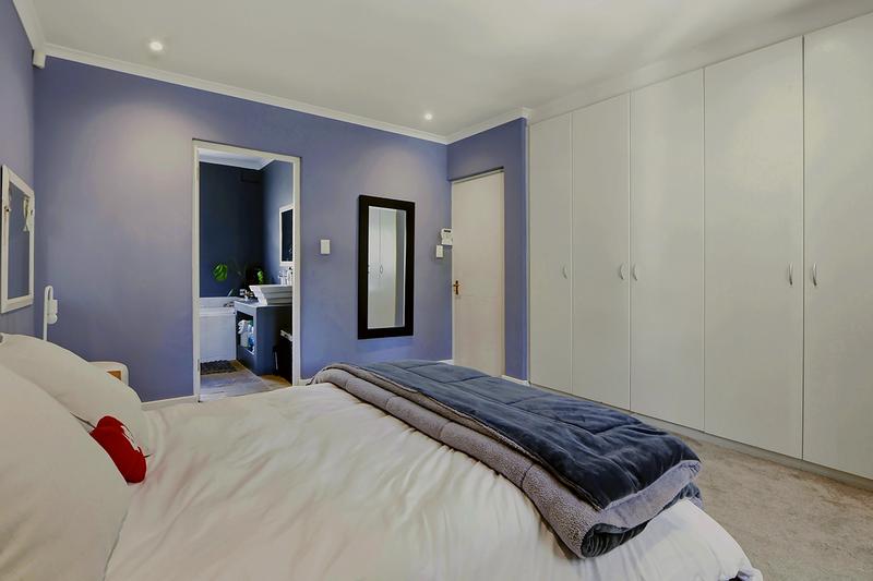 4 Bedroom Property for Sale in Hout Bay Western Cape